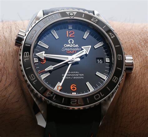 omega planet ocean gmt review